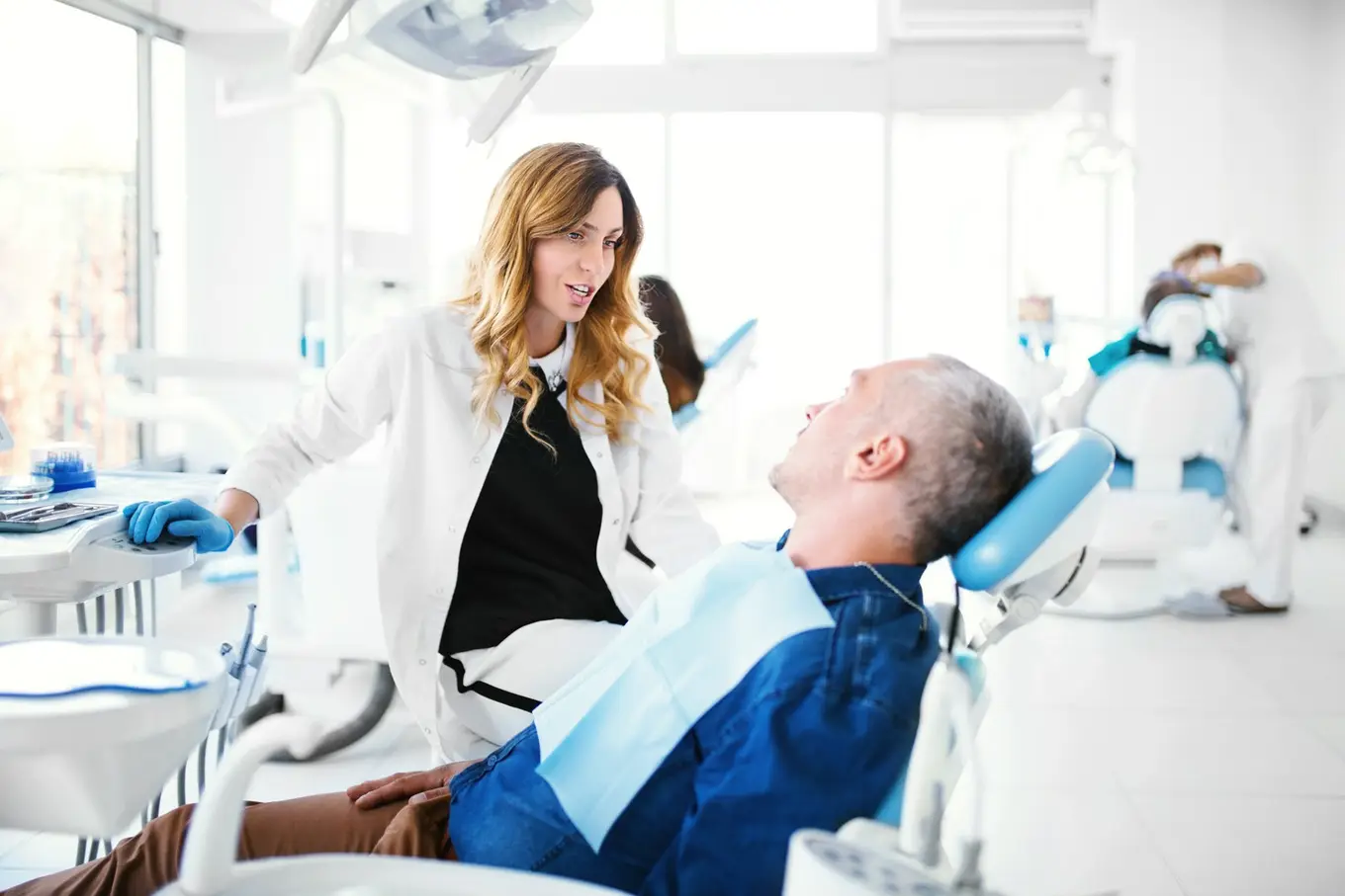 dentystka i pacjent